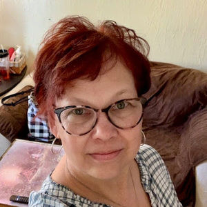 Meet your Posher, Beth